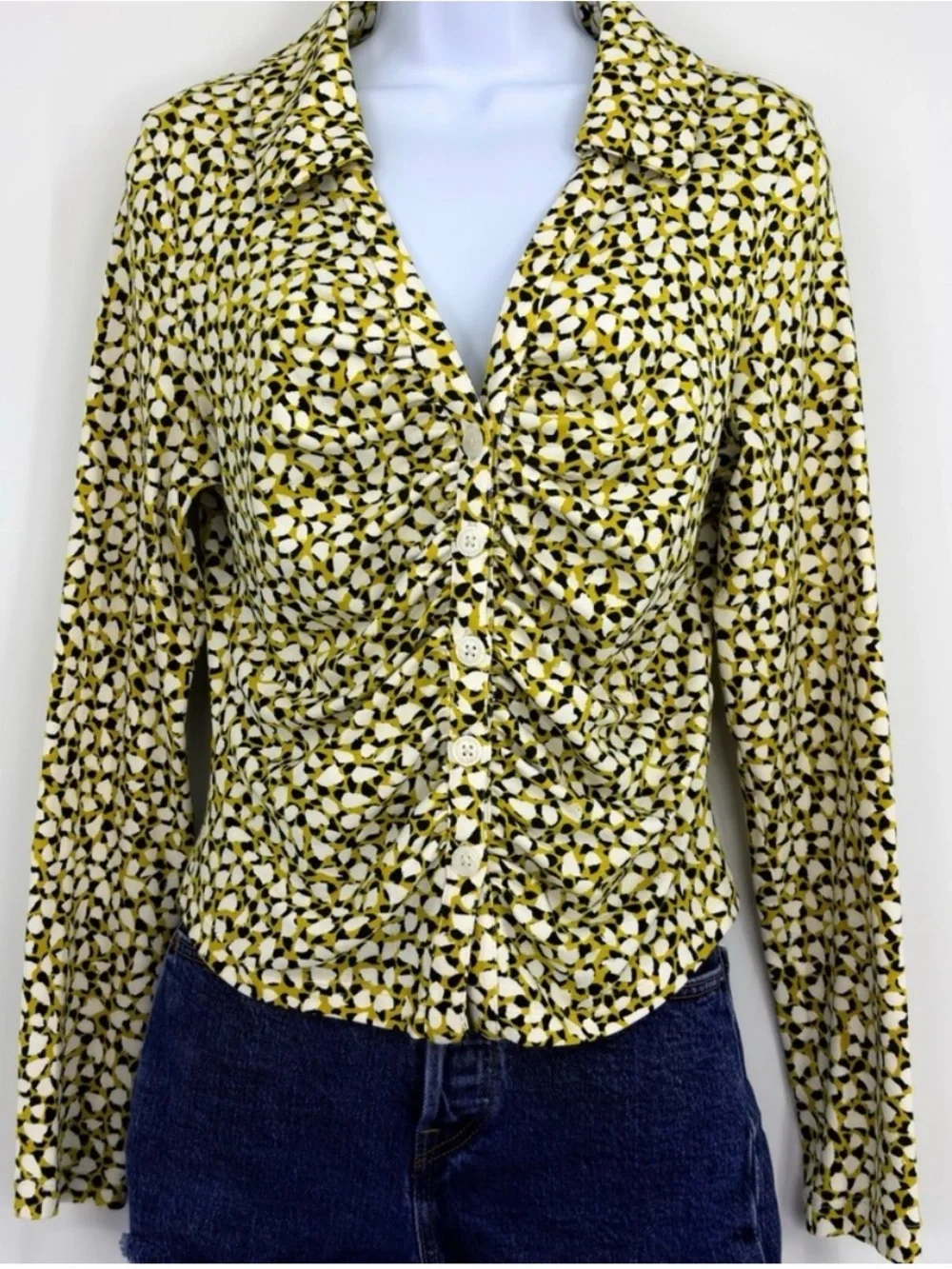 Anthropologie Maeve Ruched Collared Button-Front Long-Sleeve Shirt - Size XS - Picture 3 of 5
